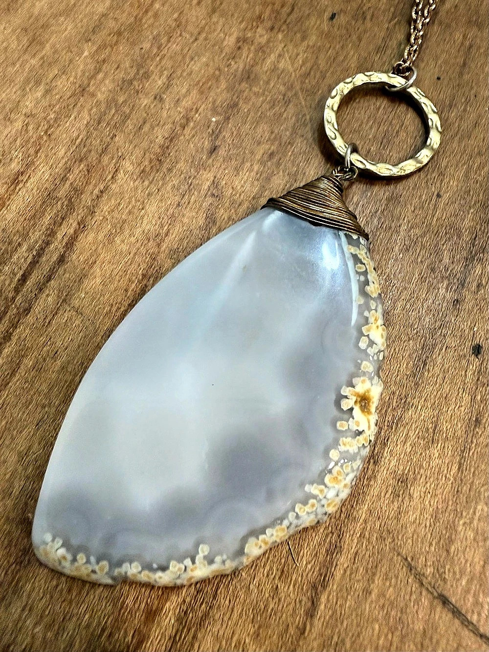 Gray Agate Slice Pendant Necklace Gold Tone Wire Wrapped Boho Statement